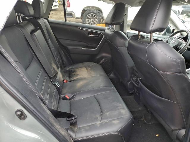 Toyota RAV4 Xle Premium Image 8