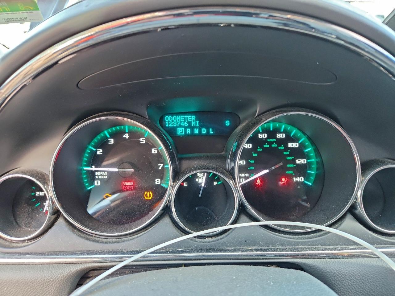 Buick Enclave Image 5