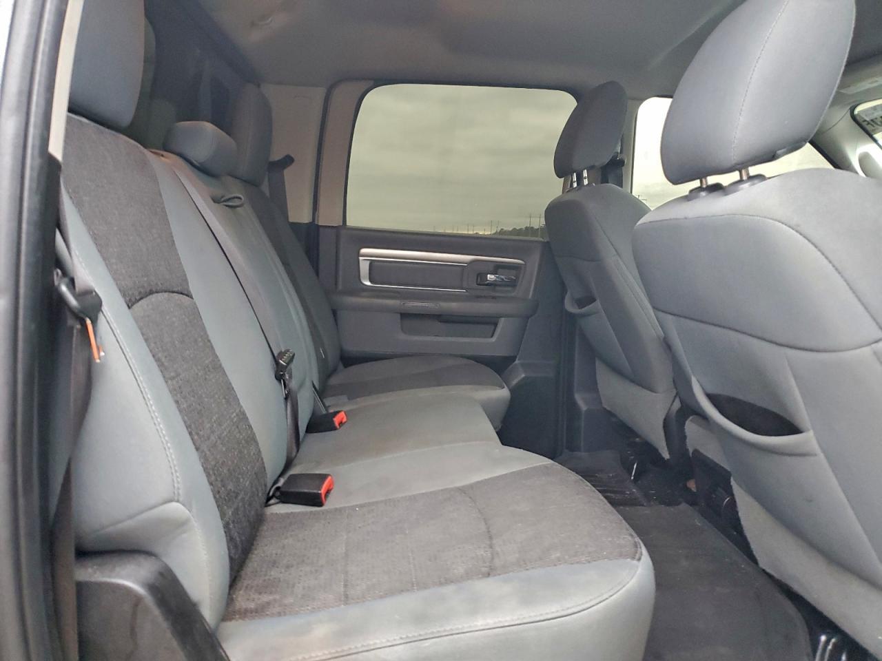 Ram 1500 Slt Image 6