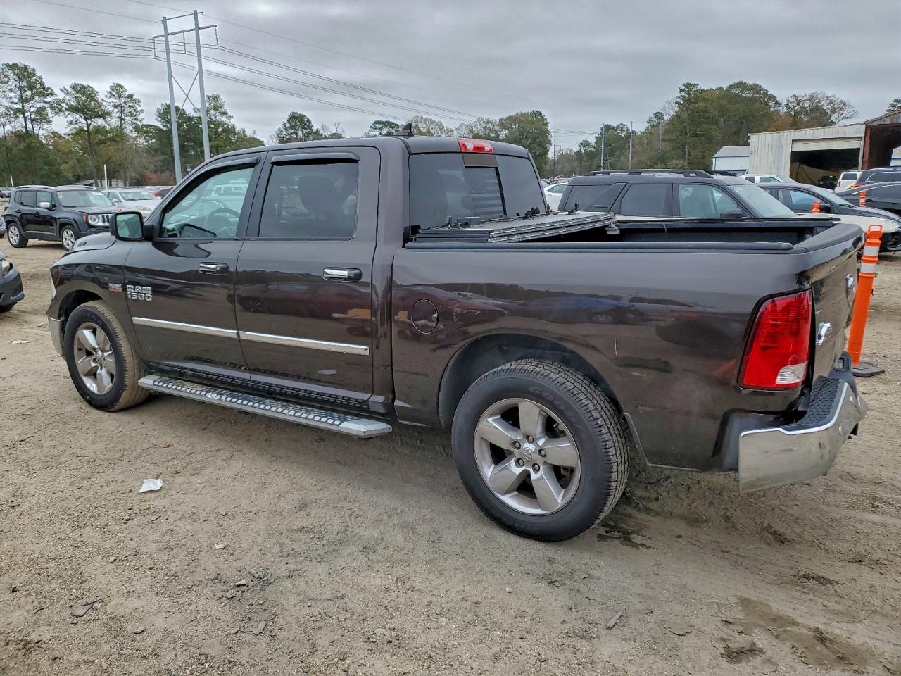 Ram 1500 Slt Image 6