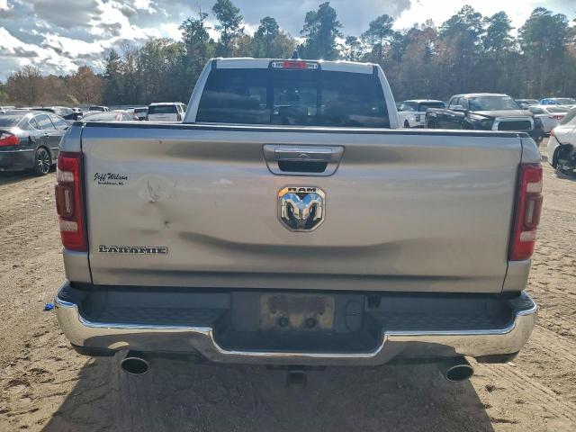 Ram 1500 Laramie Image 6