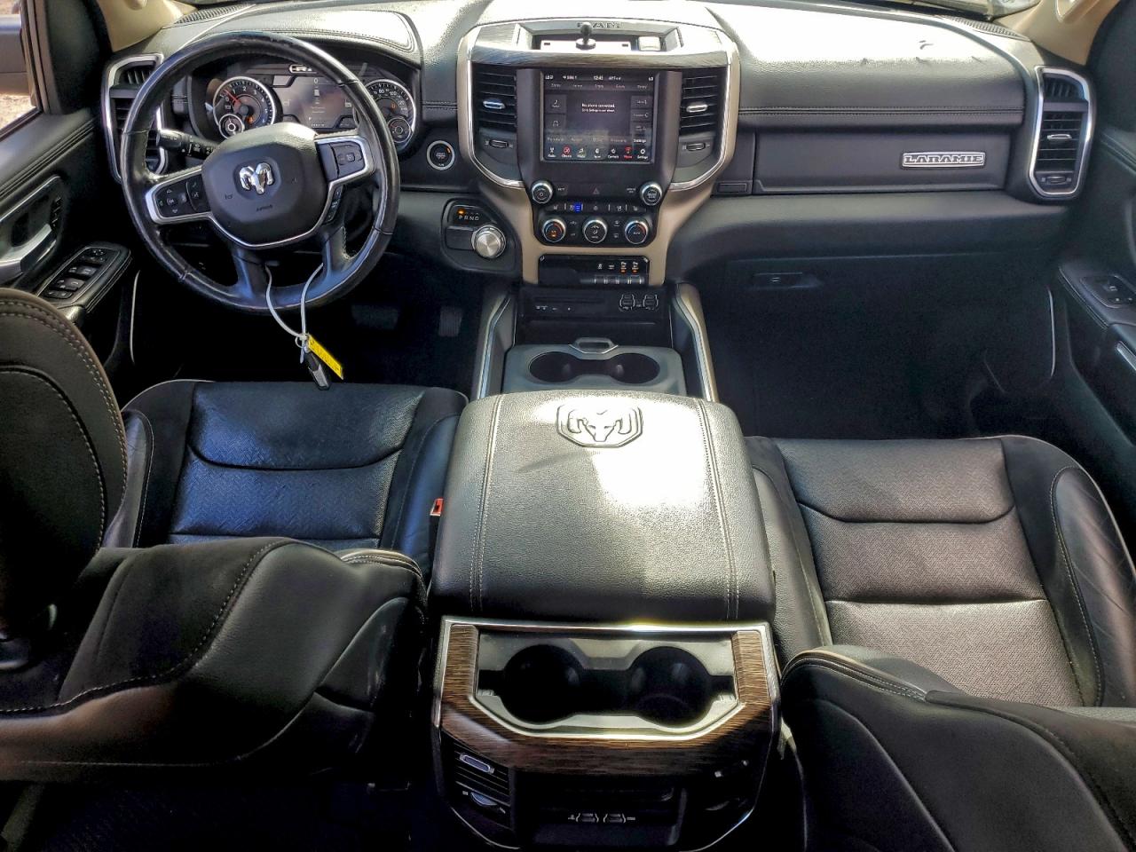 Ram 1500 Laramie Image 8