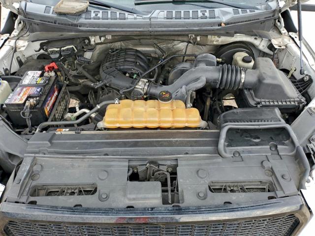 Ford F-150 Supercrew Image 12