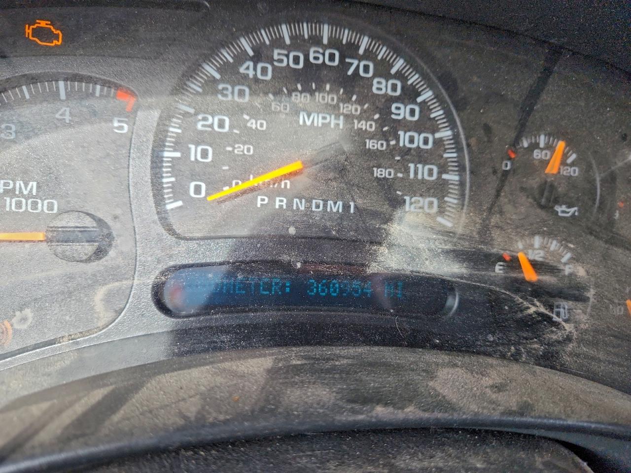 Chevrolet Silverado C2500 Heavy Duty Image 8