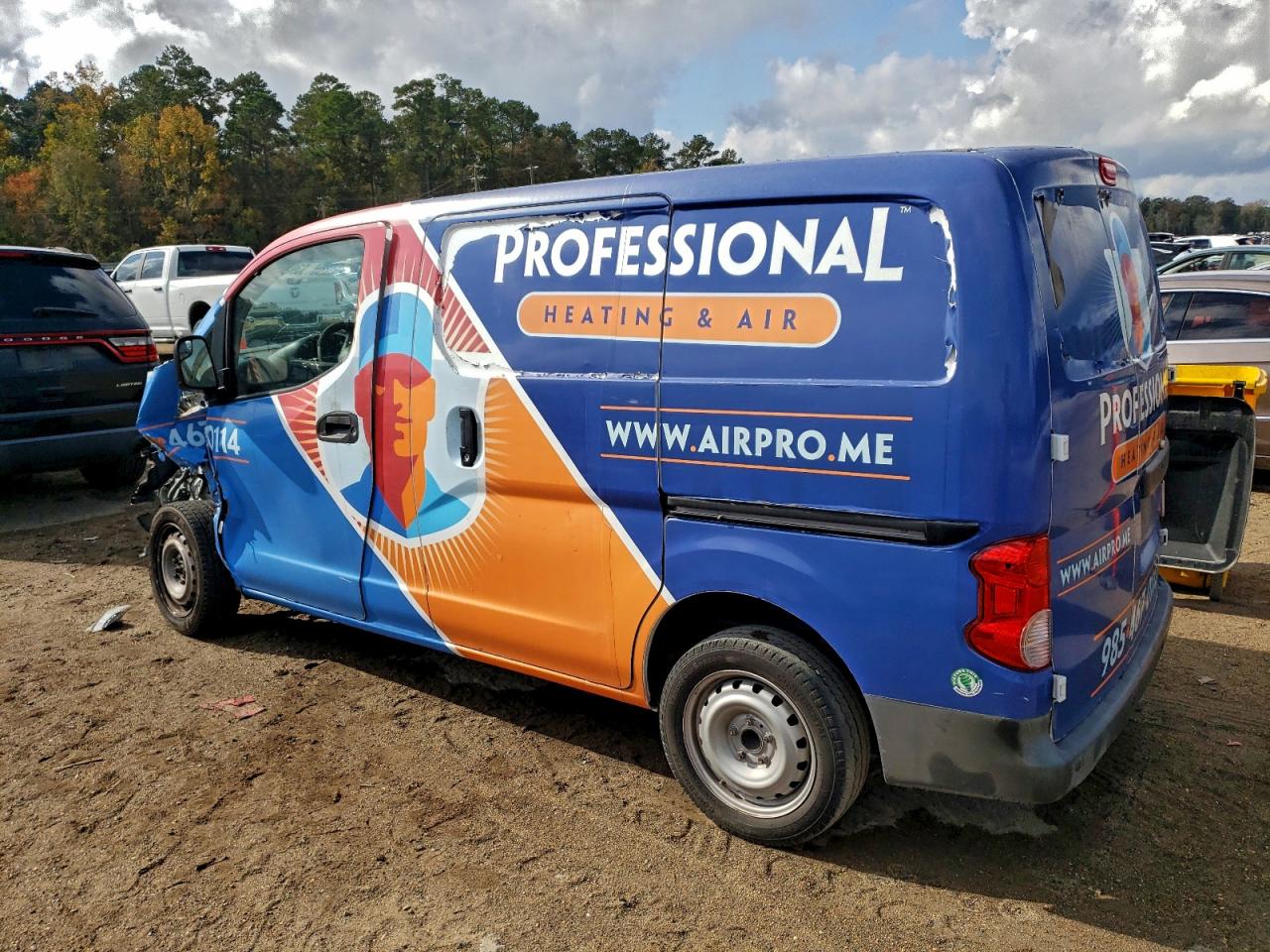 Chevrolet Express Ls Image 3