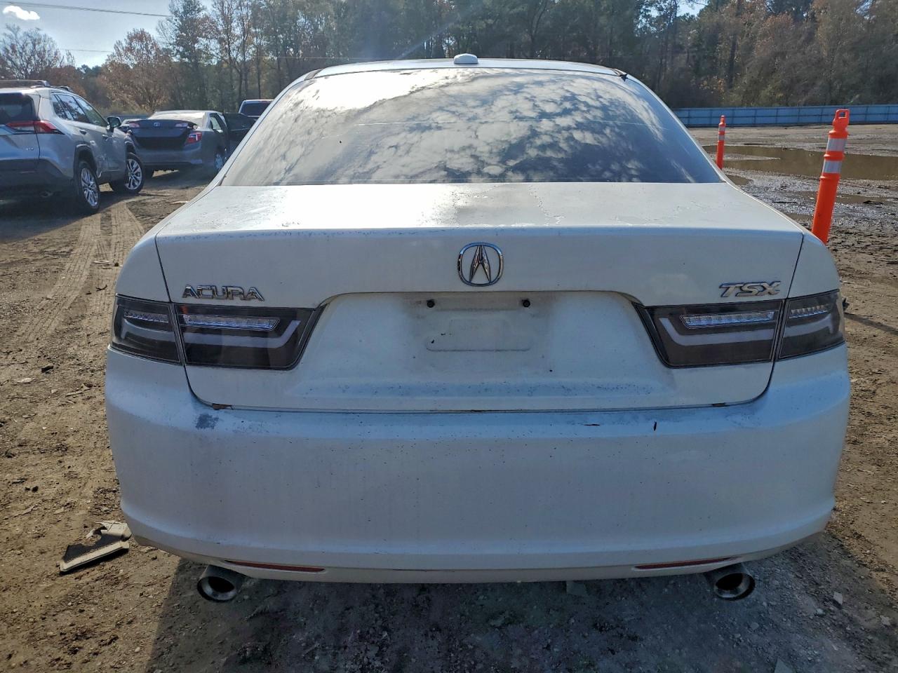 Acura TSX Image 3