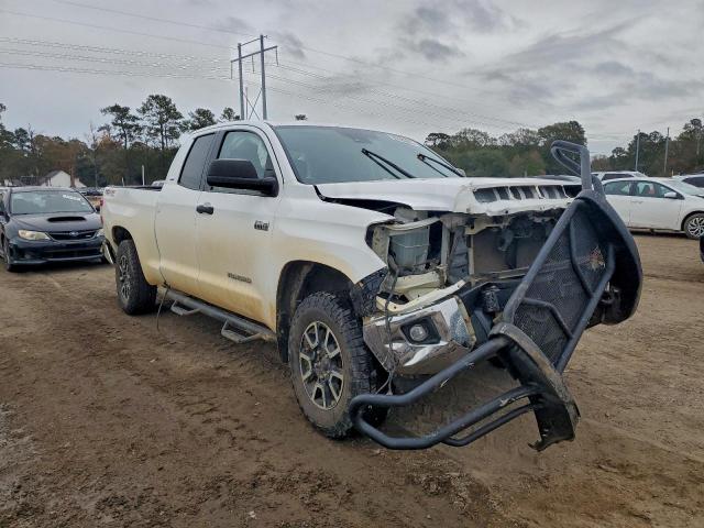 Toyota Tundra Double Cab Sr Image 12
