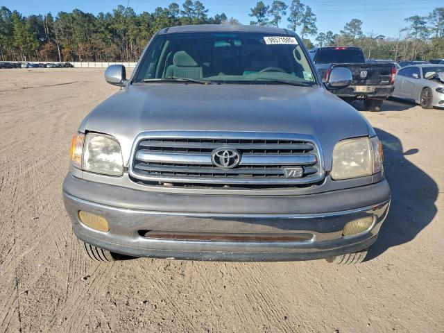 Toyota Tundra Access Cab Image 10