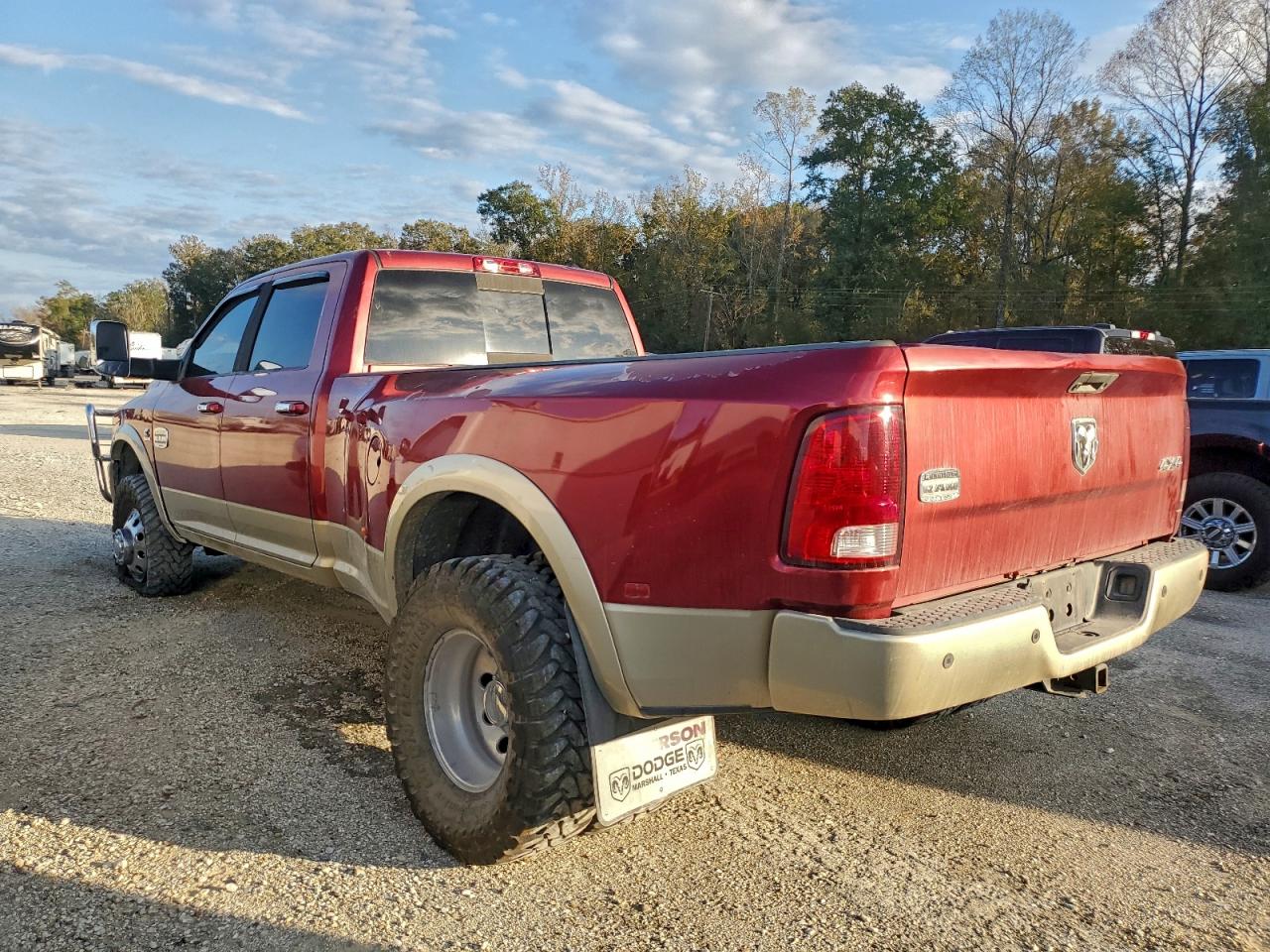 Dodge Ram 3500 Image 8