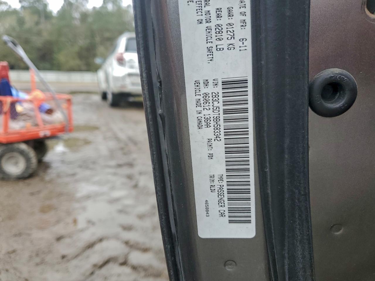 Dodge Challenger R/t Image 8