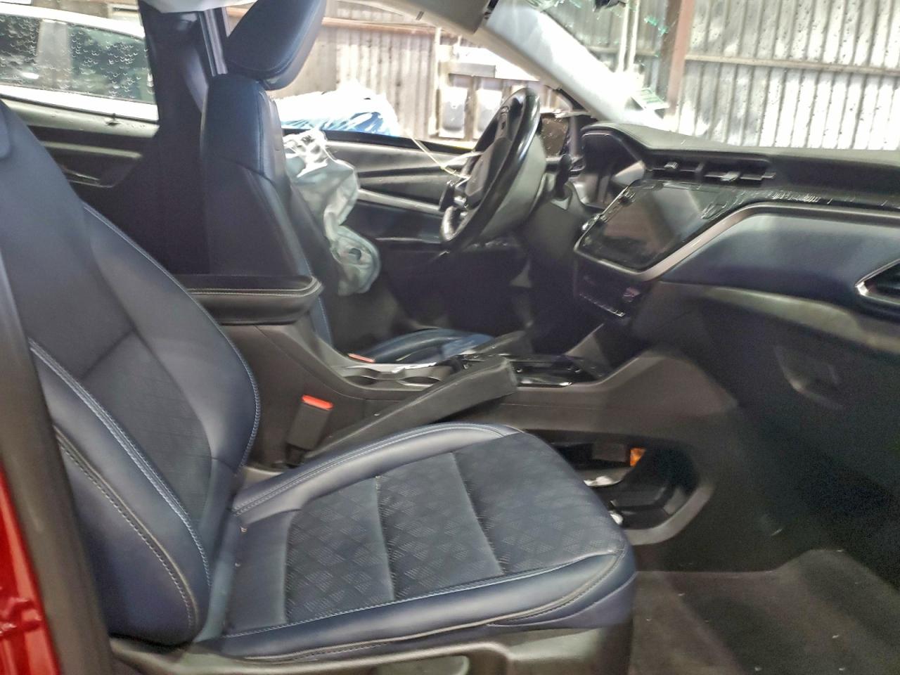 Chevrolet Bolt Premier Image 5