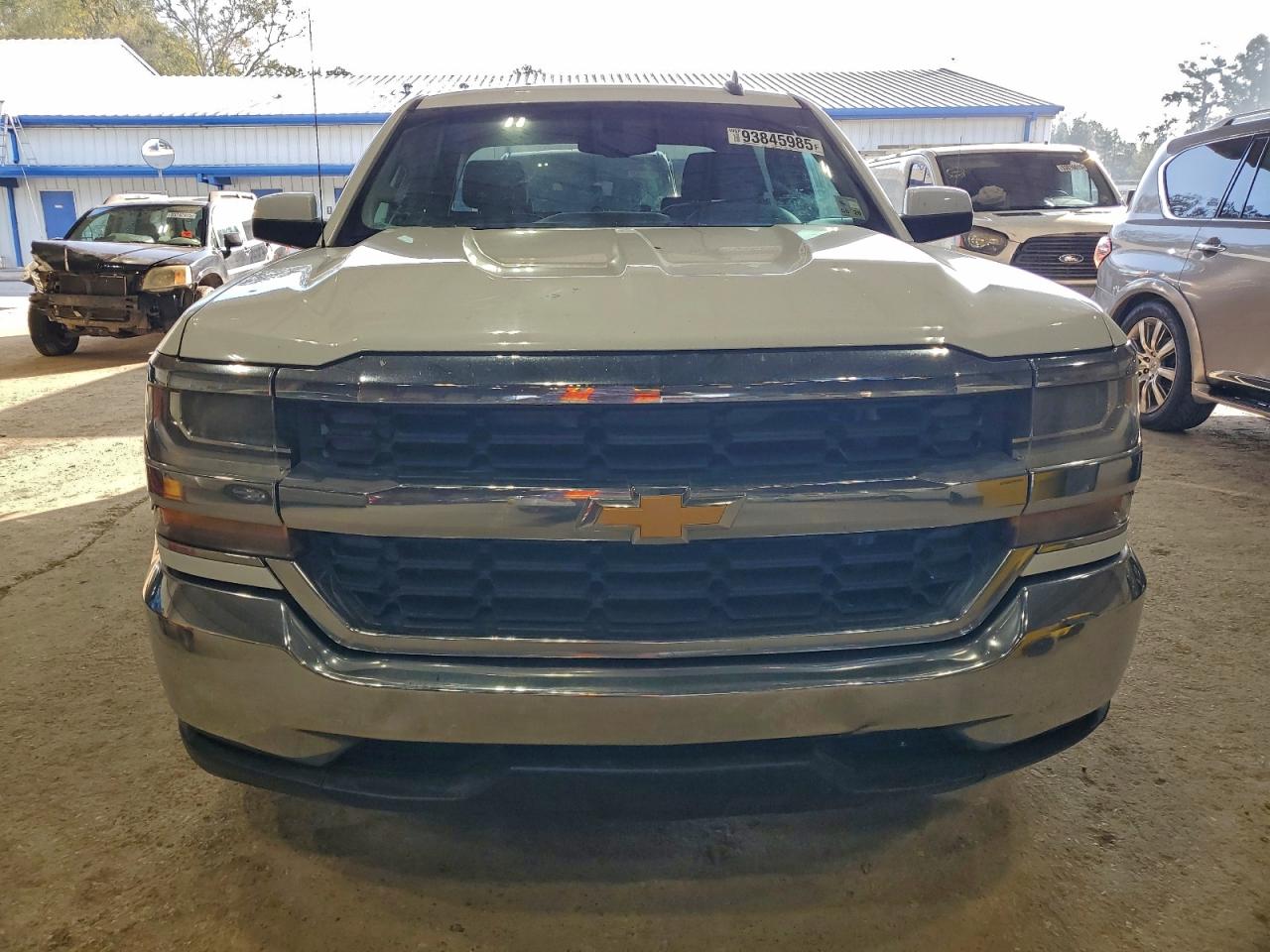 Chevrolet Silverado C1500 Lt Image 5