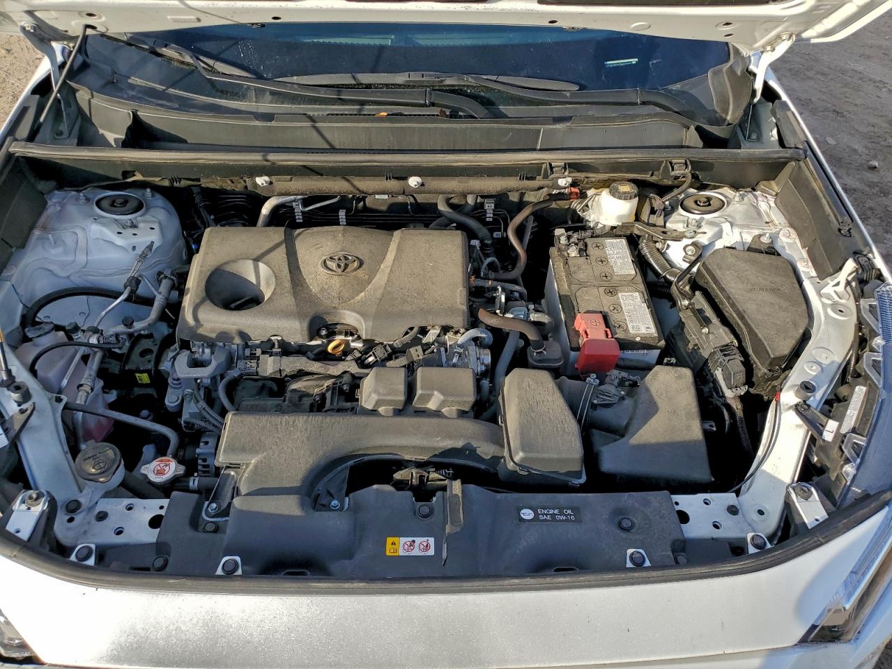 Toyota RAV4 Xle Premium Image 8