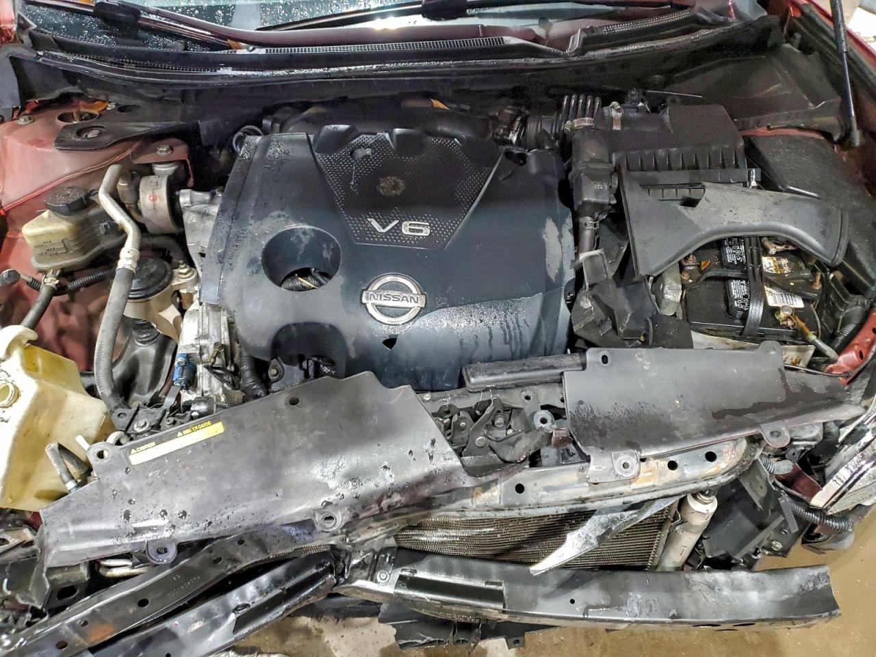 Nissan Maxima S Image 5