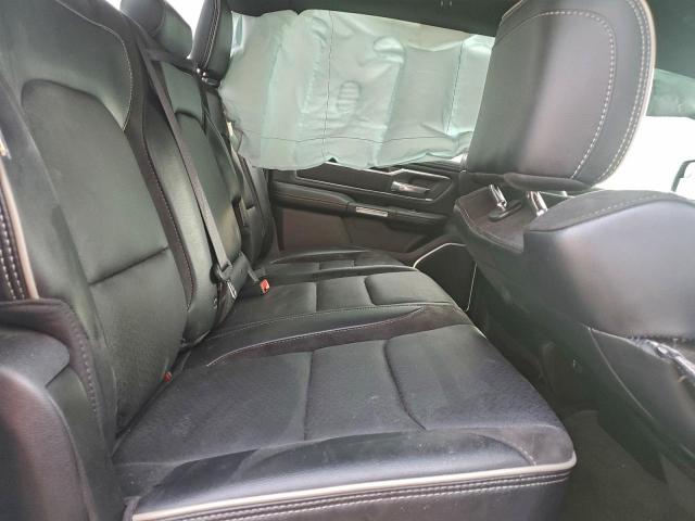 Ram 1500 Laramie Image 11