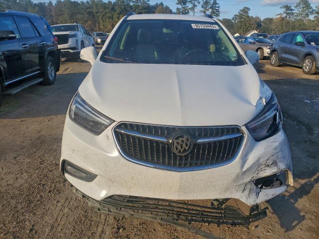 Buick Encore Essence Image 12