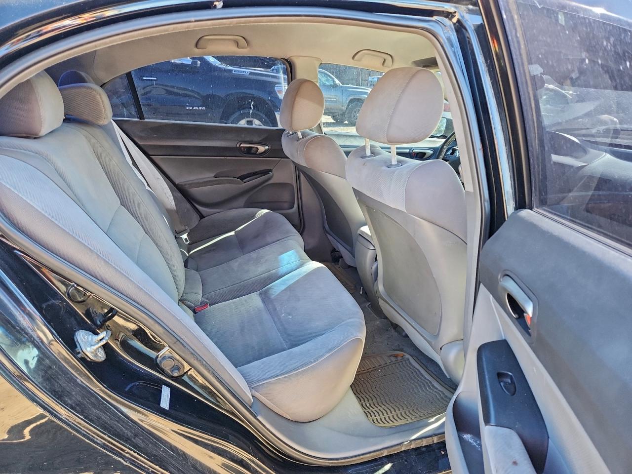 Honda Civic Lx Image 10