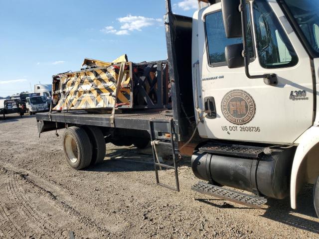 International 4300 4300 Image 9