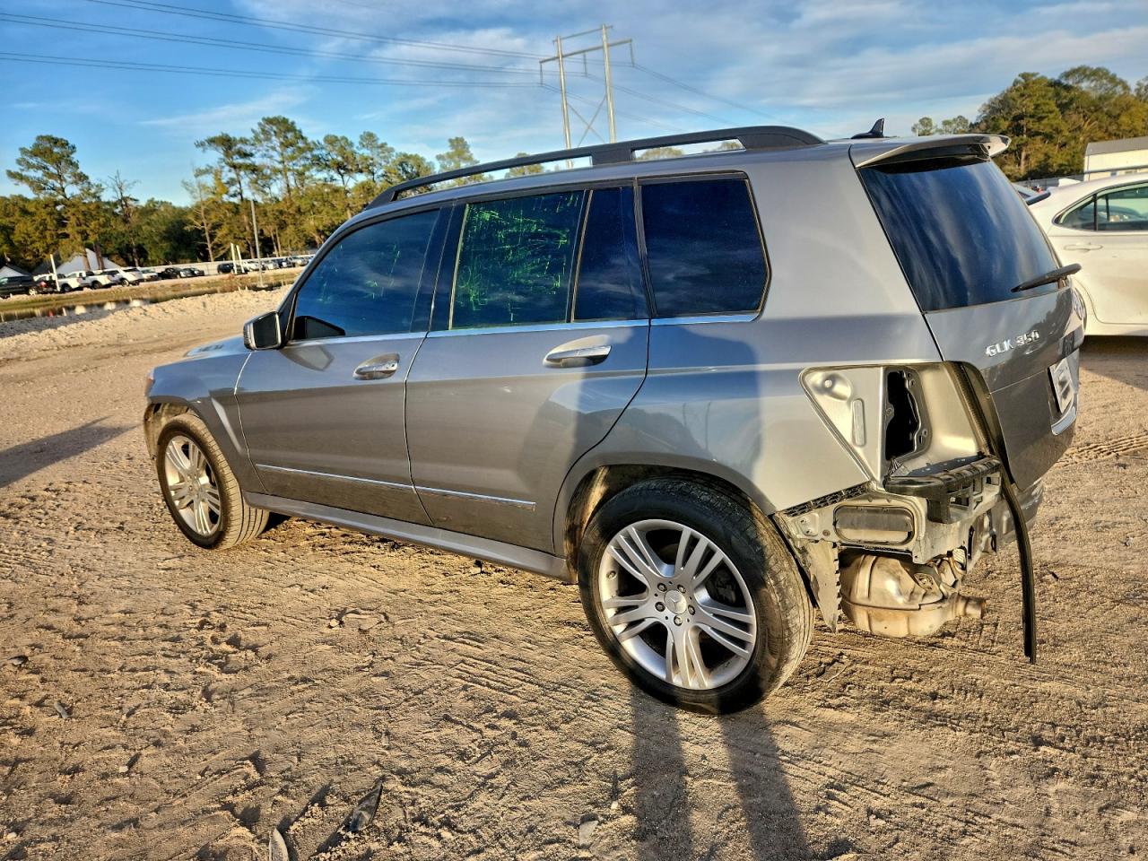 Mercedes-Benz GLK 350 Image 3