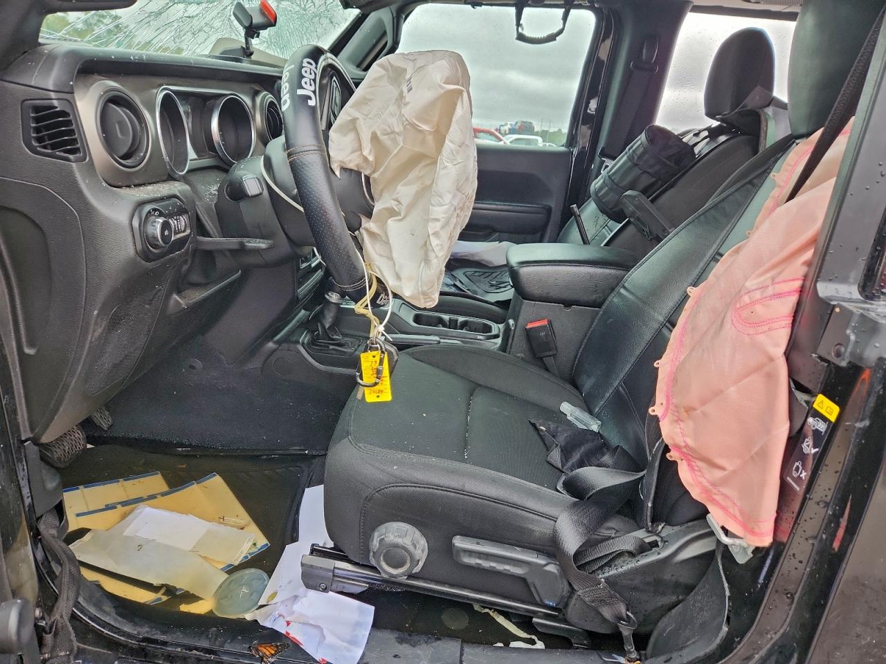 Jeep Wrangler Sport Image 3