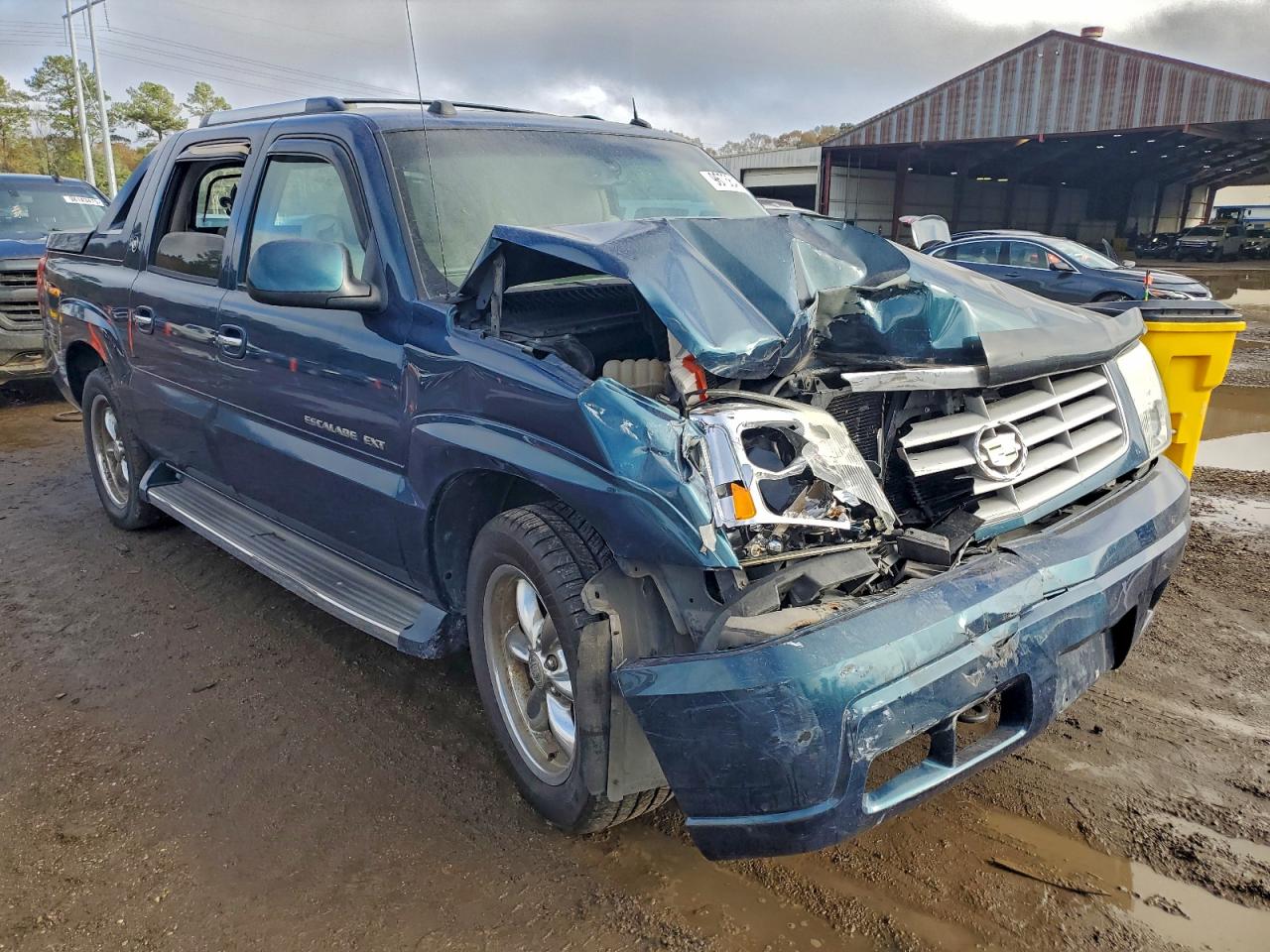 Cadillac Escalade Ext Image 12