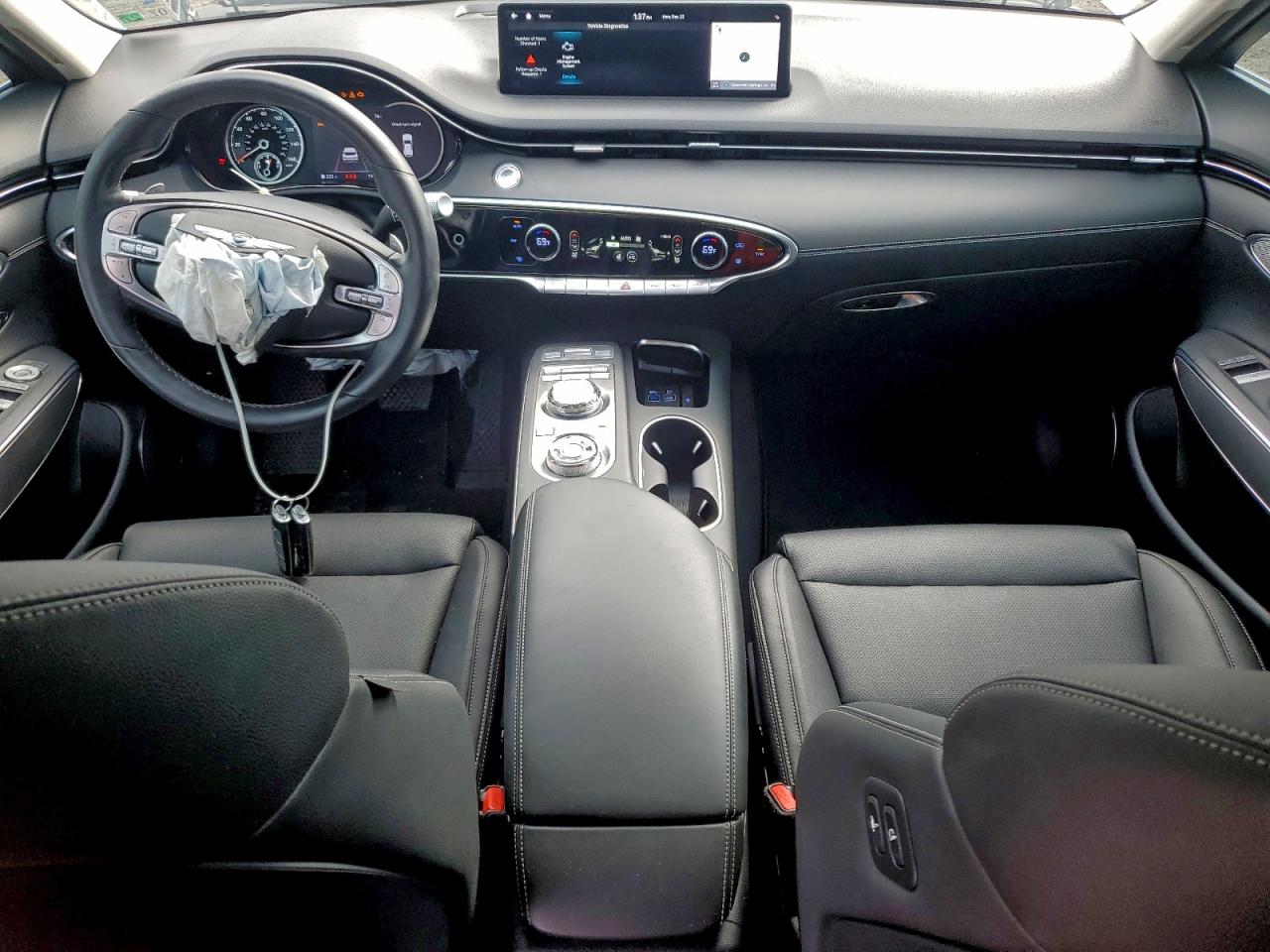 Genesis Gv70 Base Base Image 11