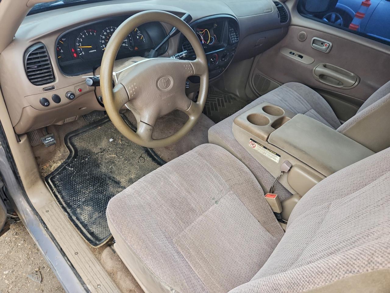 Toyota Tundra Access Cab Image 11