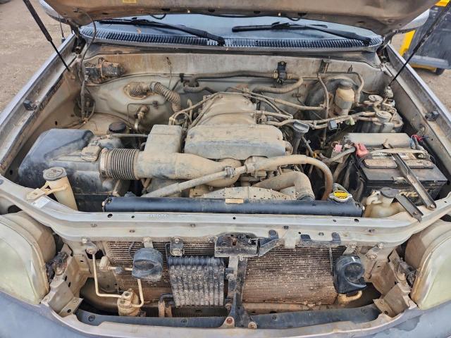 Toyota Tundra Access Cab Image 8