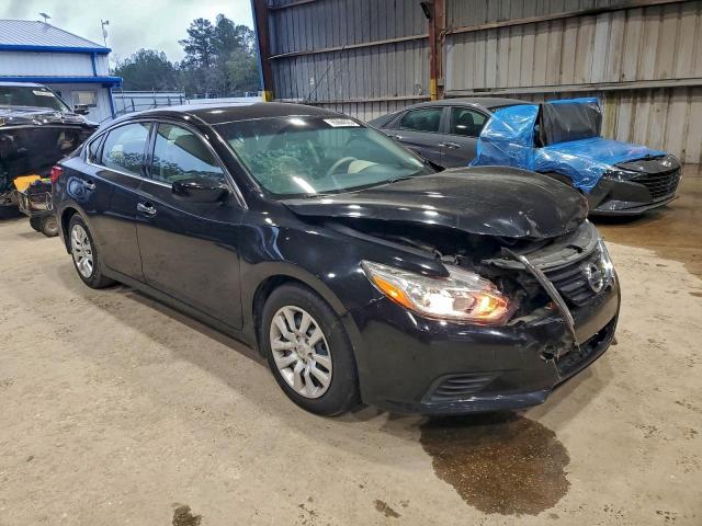 Nissan Altima 2.5 Image 2