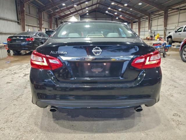 Nissan Altima 2.5 Image 5