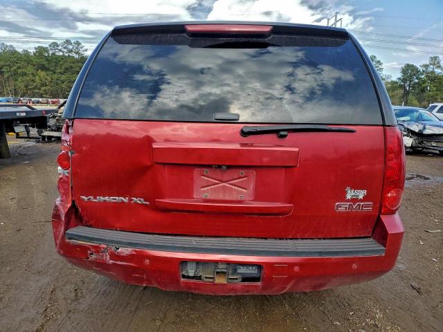 GMC Yukon C1500 Slt Image 3