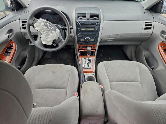 Toyota Corolla Base Image 7