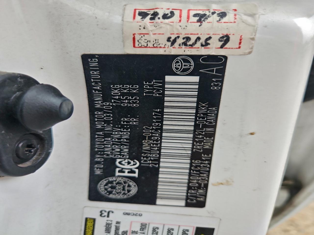 Toyota Corolla Base Image 6