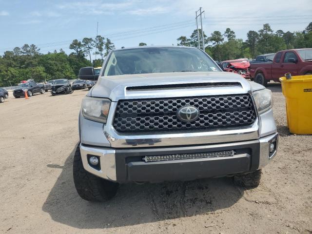 Toyota Tundra Crewmax Sr5 Image 10