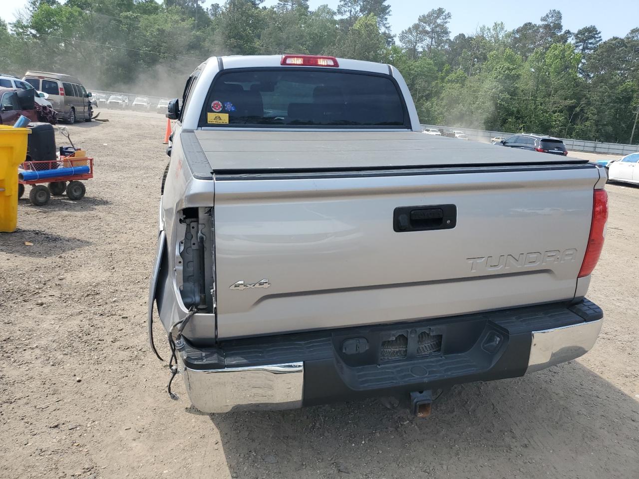 Toyota Tundra Crewmax Sr5 Image 12