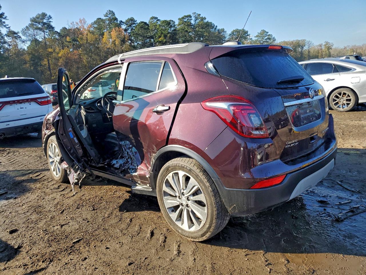 Buick Encore Preferred Image 2