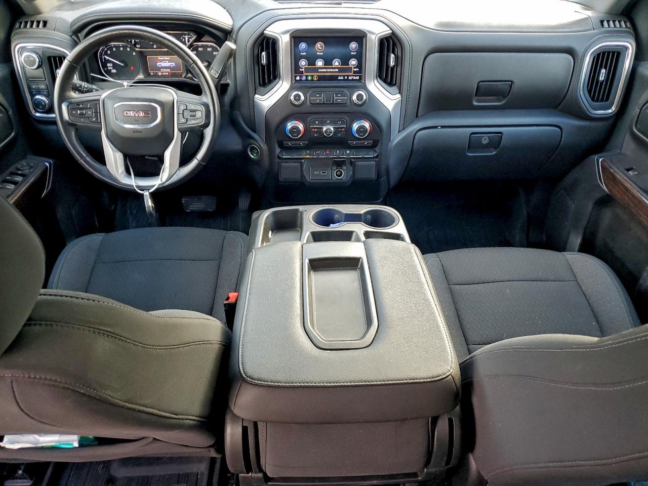 GMC Sierra C1500 Elevation Image 9