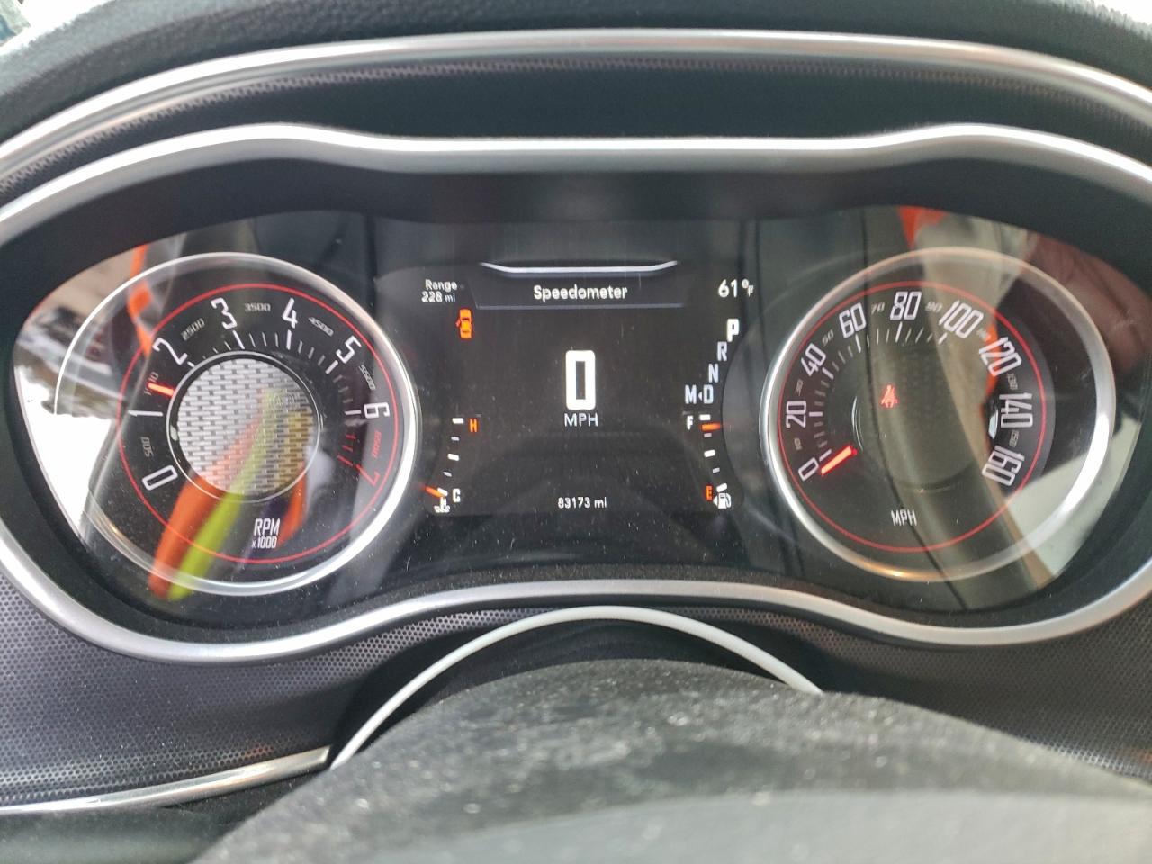 Dodge Challenger Sxt Image 8