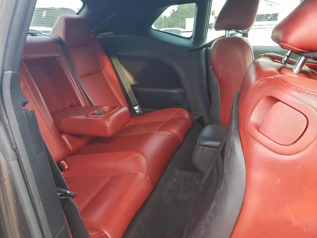 Dodge Challenger Sxt Image 12