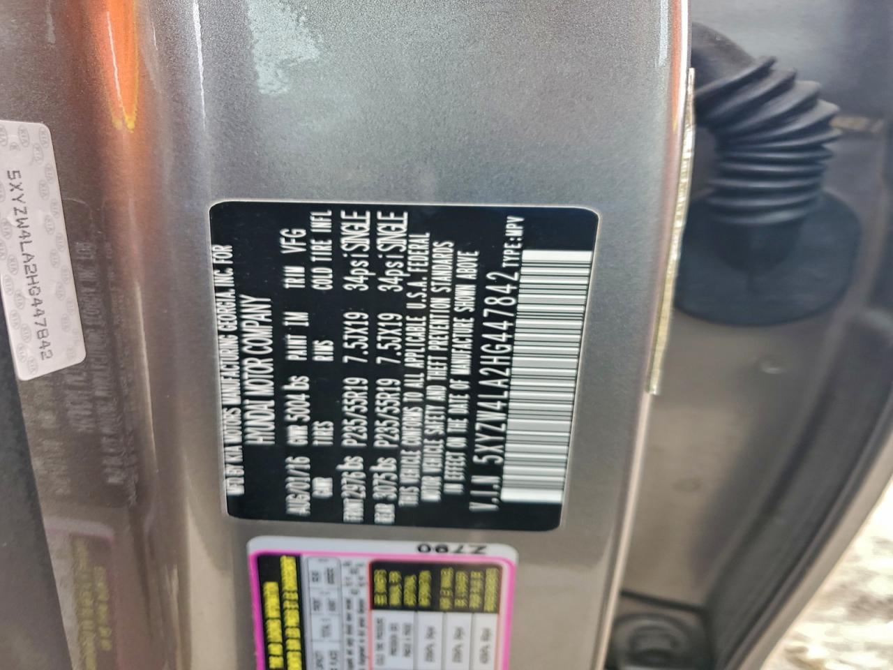 Hyundai SANTA FE Image 12