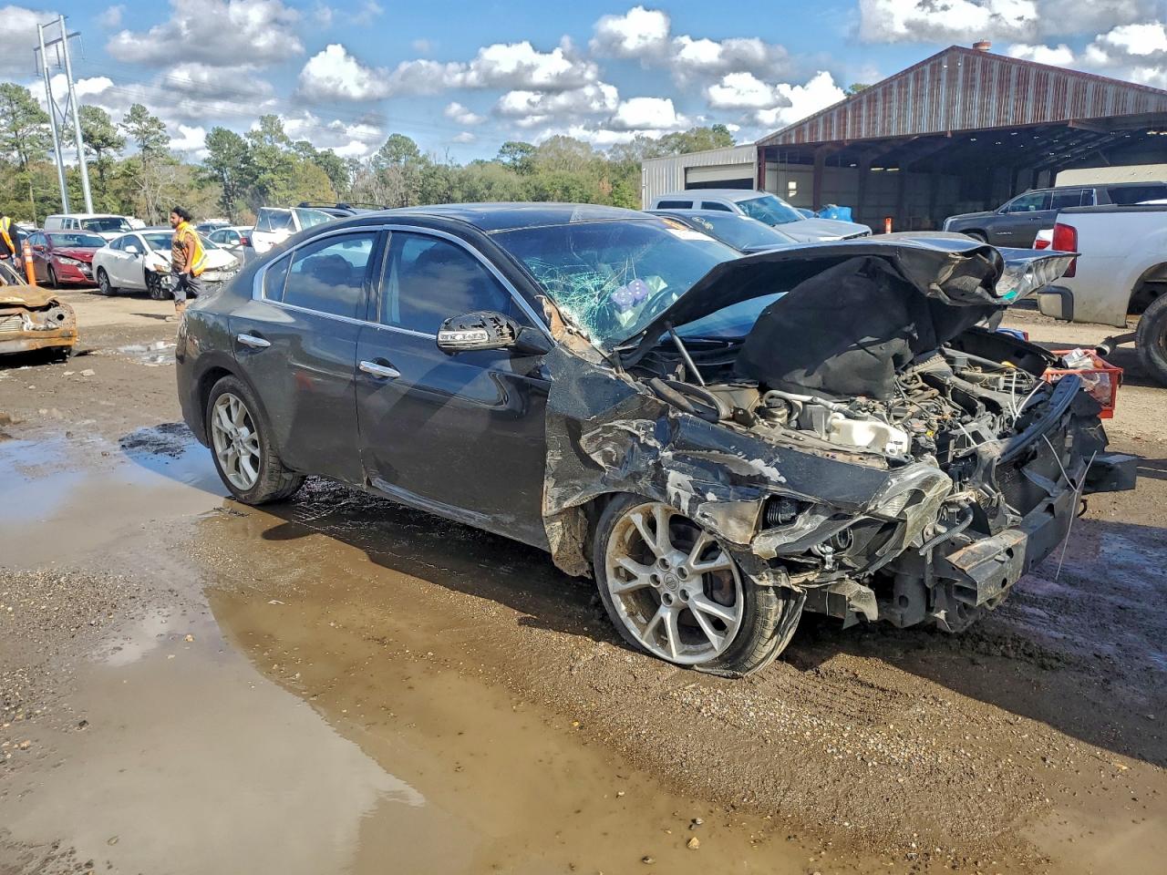 Nissan Maxima S Image 4