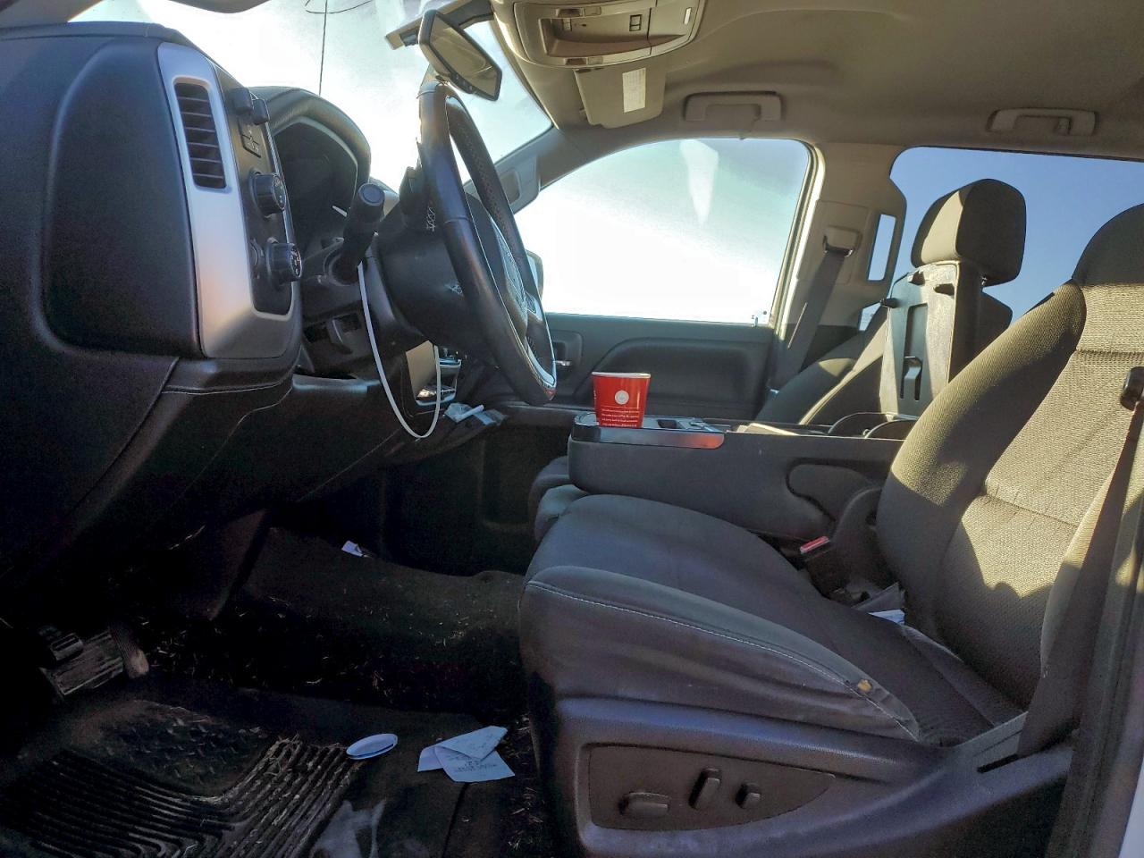 GMC Sierra K2500 Sle Image 11