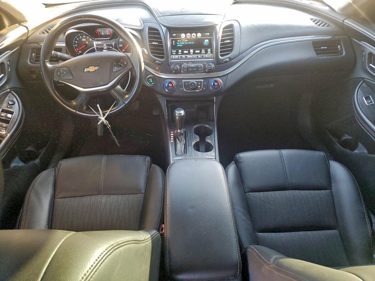 Chevrolet Impala Lt Image 9