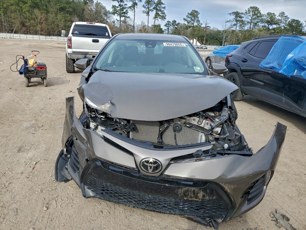 Toyota Corolla L Image 5