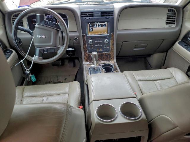Lincoln Navigator Select Image 13