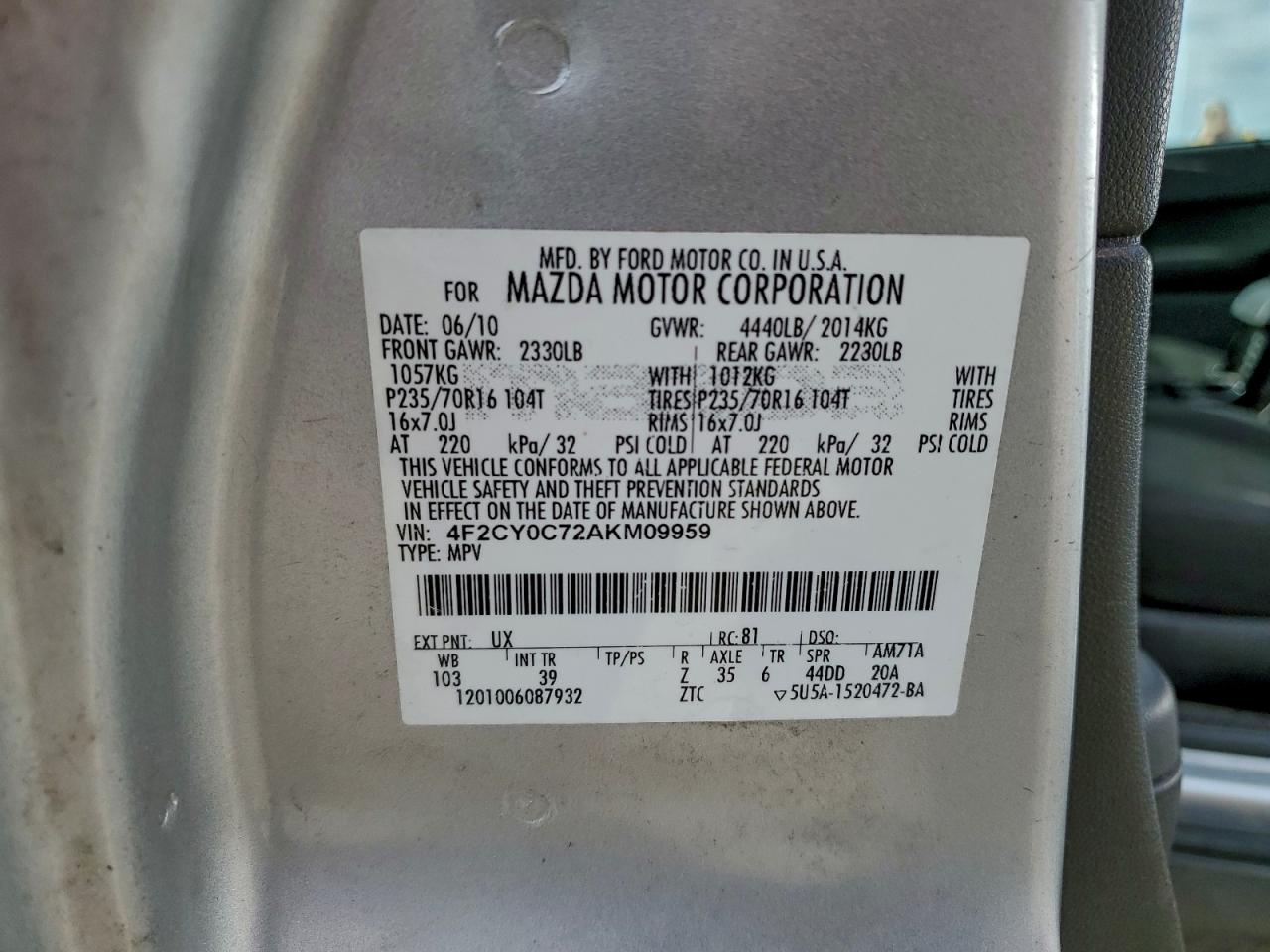 Mazda Tribute I Image 12