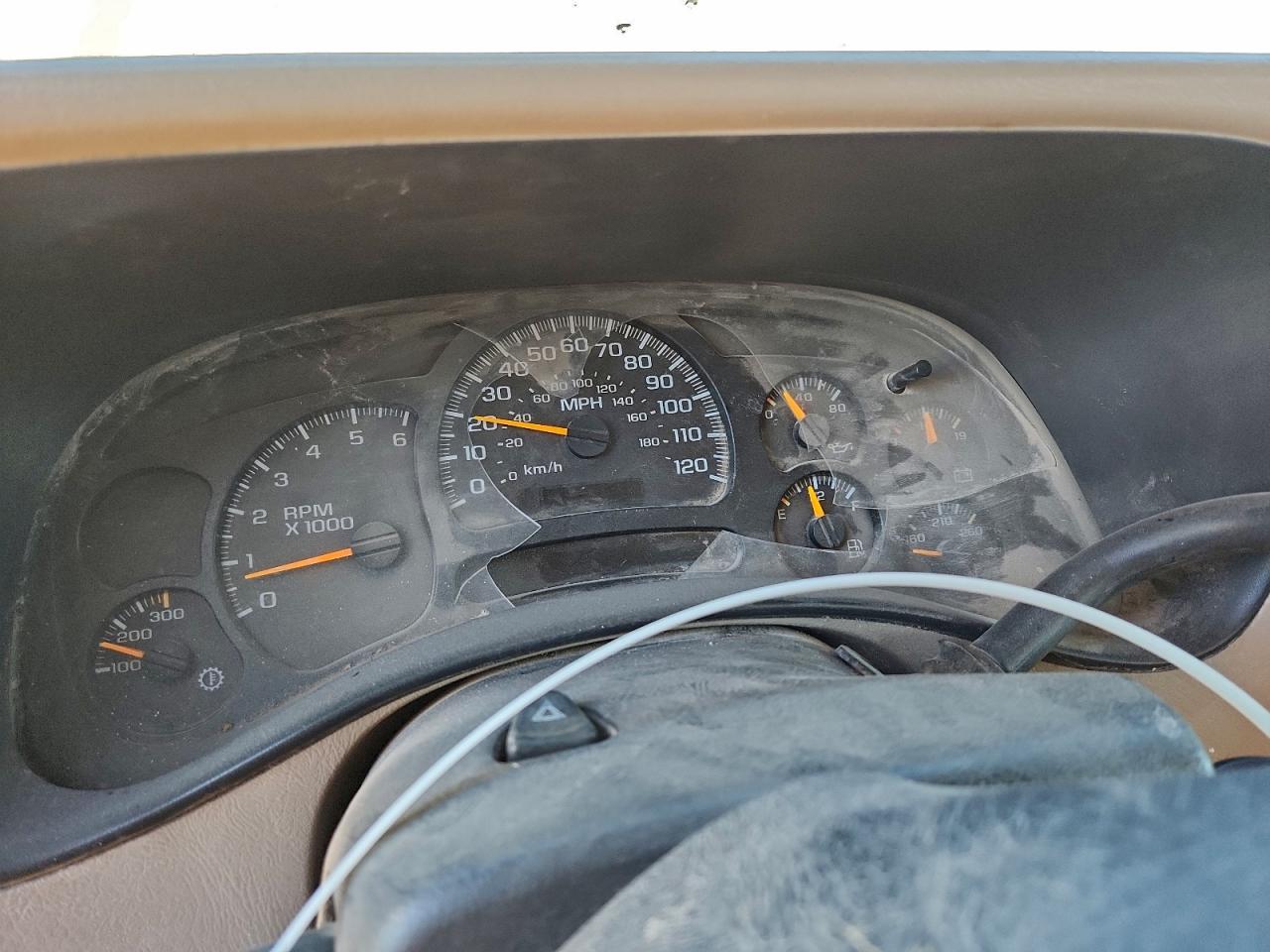 Chevrolet Silverado C1500 Heavy Duty Image 7