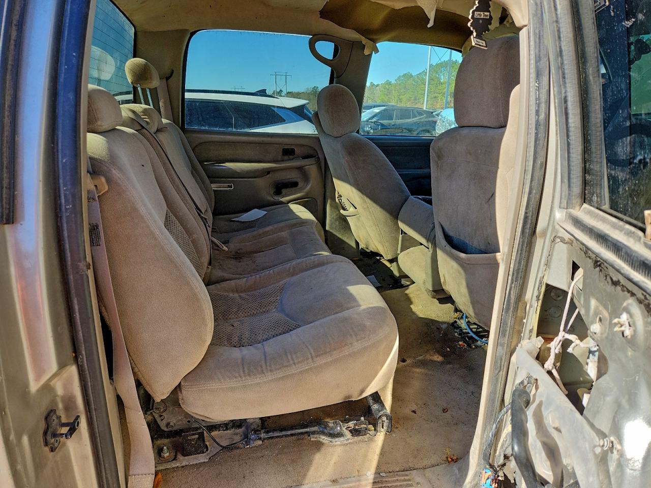 Chevrolet Silverado C1500 Heavy Duty Image 9