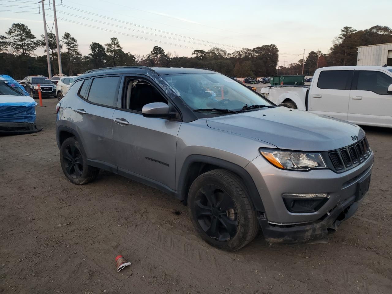 Jeep Compass Latitude Image 6