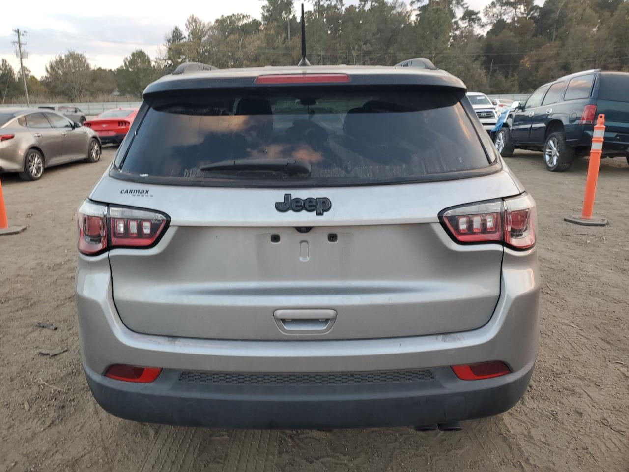 Jeep Compass Latitude Image 7